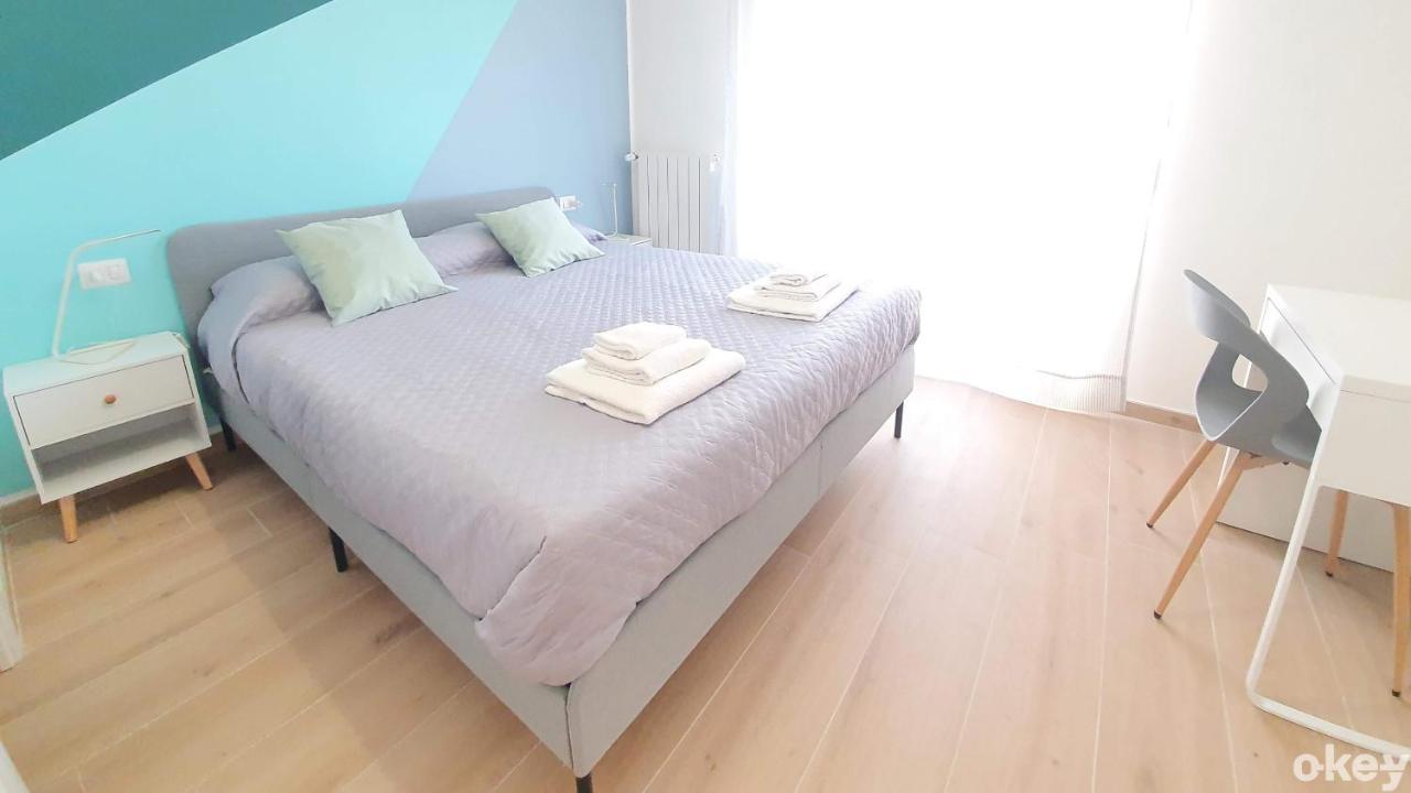 Blue Sky Rooftop Rooms - Bari Policlinico Εξωτερικό φωτογραφία