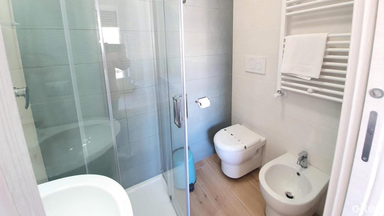 Blue Sky Rooftop Rooms - Bari Policlinico Εξωτερικό φωτογραφία