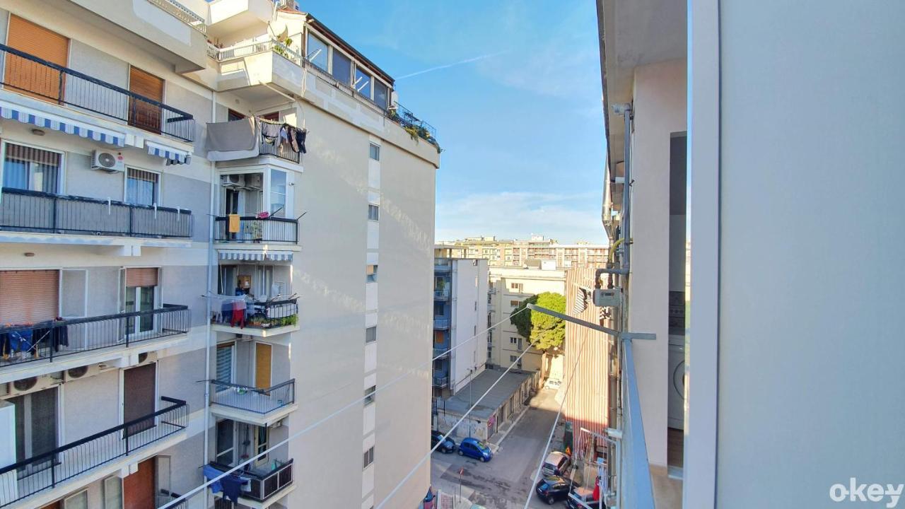Blue Sky Rooftop Rooms - Bari Policlinico Εξωτερικό φωτογραφία