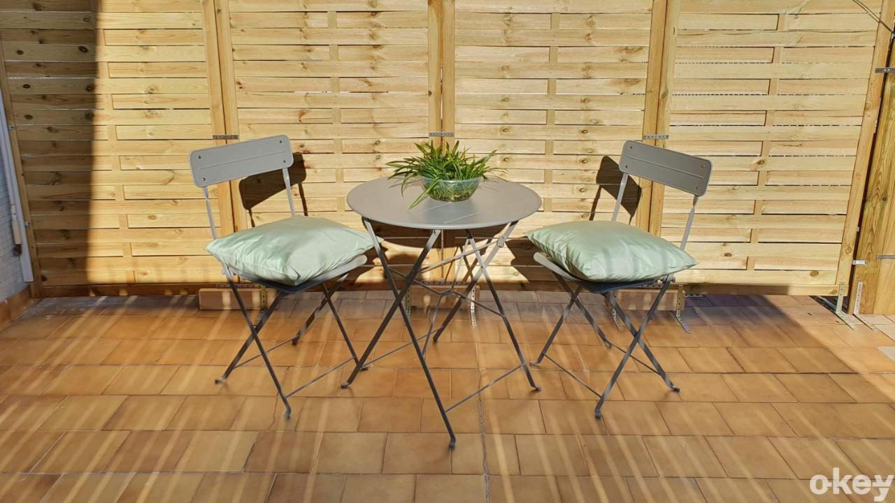 Blue Sky Rooftop Rooms - Bari Policlinico Εξωτερικό φωτογραφία